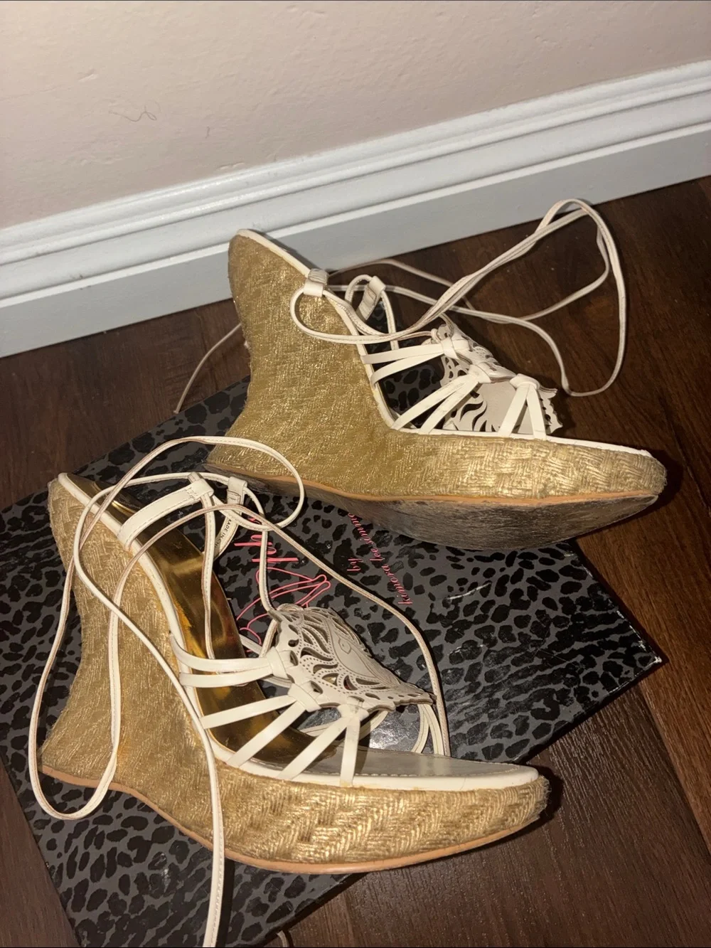 Y2K Baby Phat White Lace-Up Platform Wedge Sandals Espadrilles Wrap around 8.5